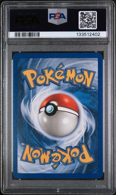 PSA 8 - Skyridge - Kabutops Holo