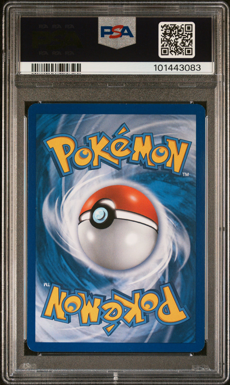 PSA 8 - Call of Legends - Rayquaza Holo